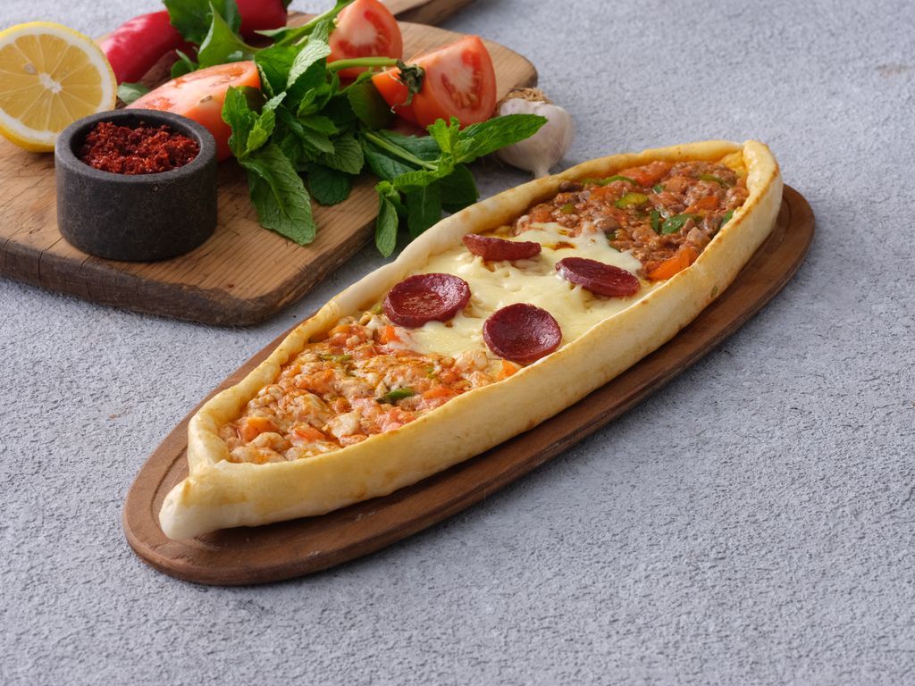 Karışık Pide